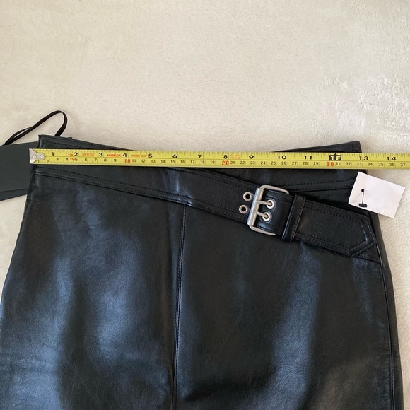 Authentic Saint Laurent black leather mini skirt XS nwt - Picture 5 of 6